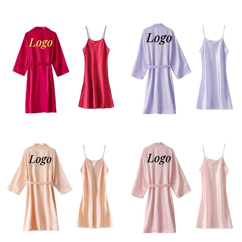 სატინის ქალები’ s Robe ფუფუნების